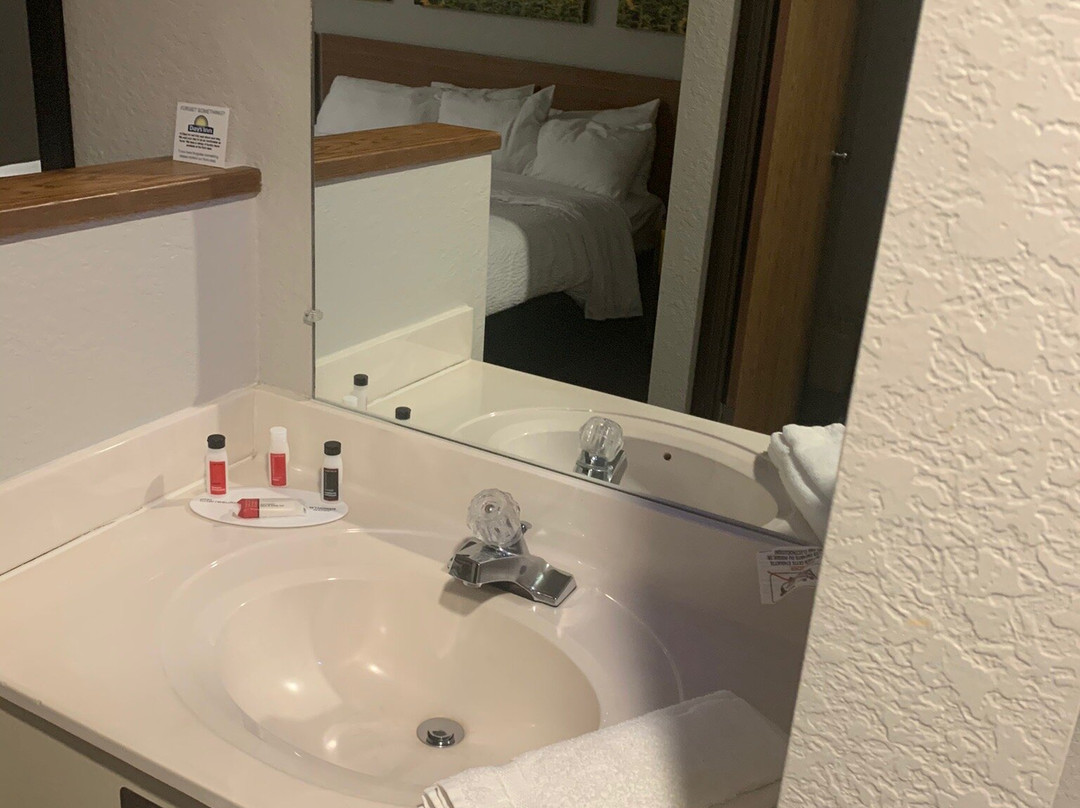 Days Inn by Wyndham Wall主图