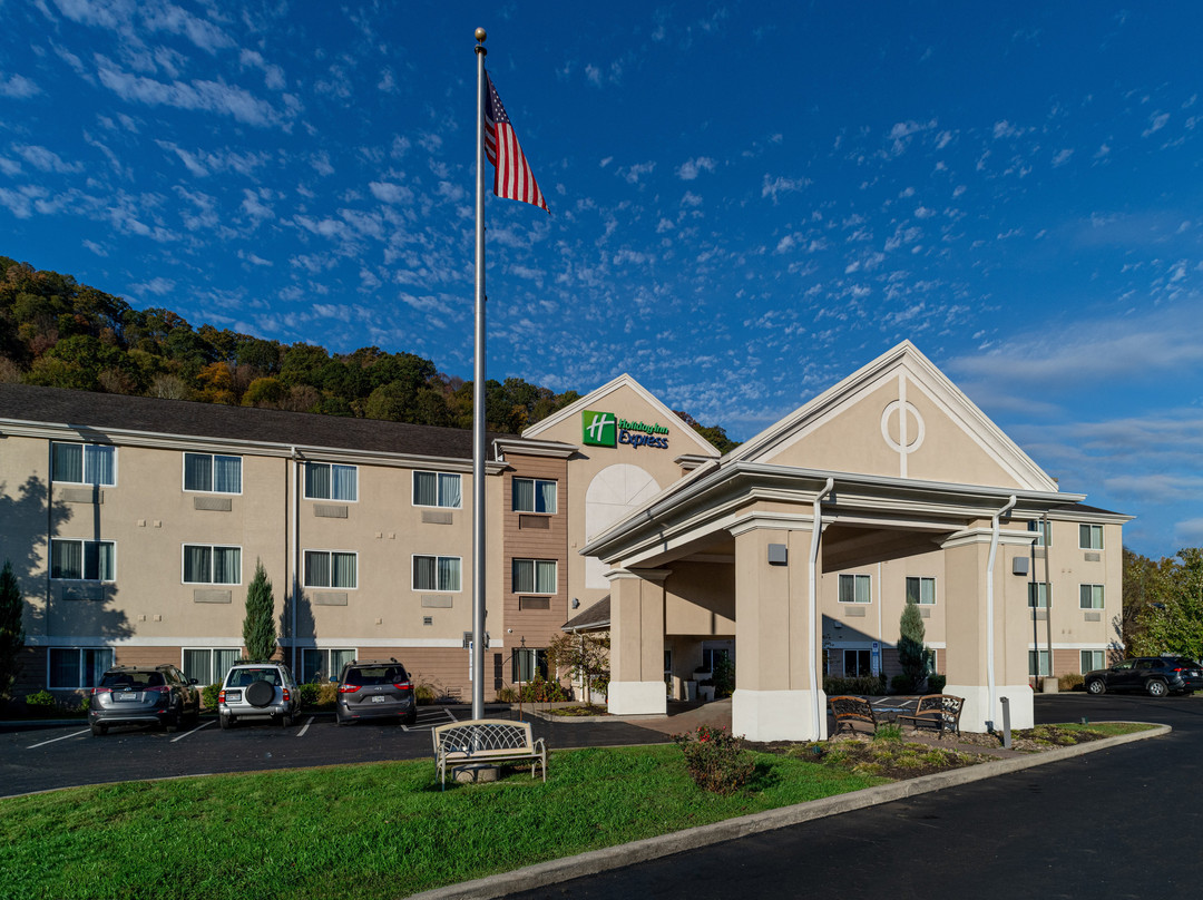 Holiday Inn Express & Suites Charleston-kanawha City By IHG主图