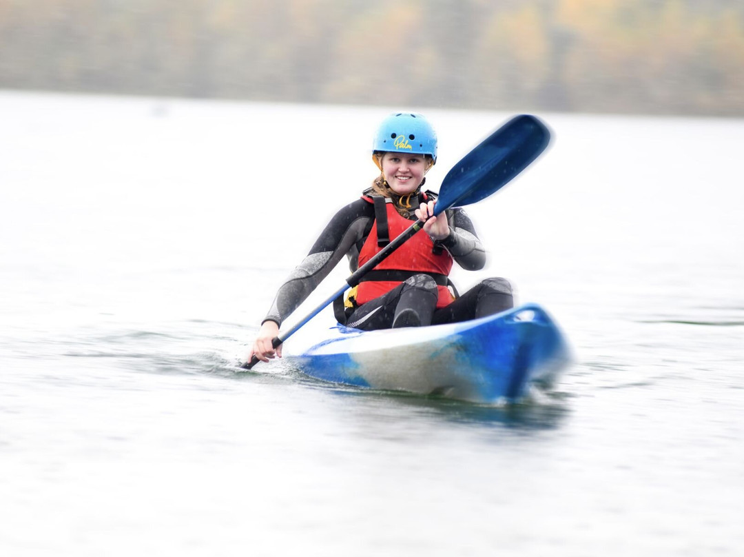 Astbury Watersports Centre景点图片