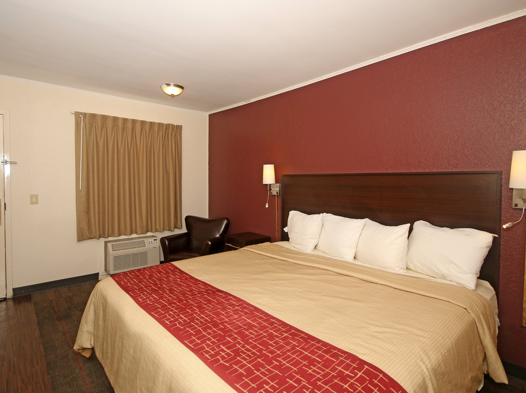 Red Roof Inn Santee主图