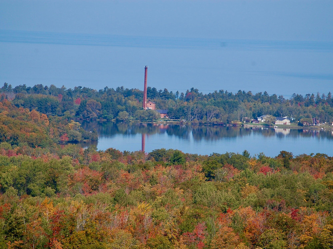 Thomas Rock Scenic Overlook-Big Bay必去景点