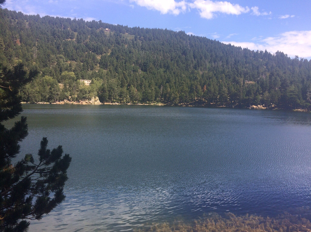 Estany De Vallserra景点图片
