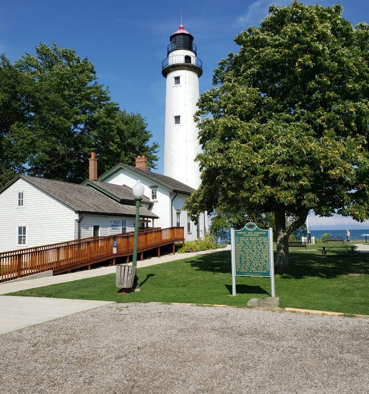 Pointe aux Barques Lighthouse景点图片