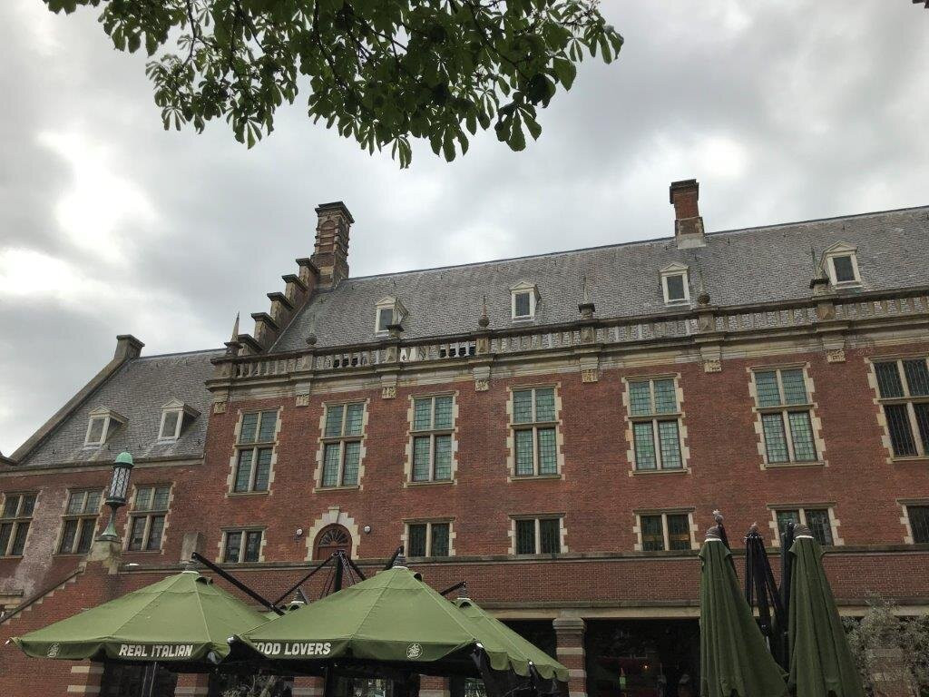 het Stadhuis van Leiden uit 1596景点图片