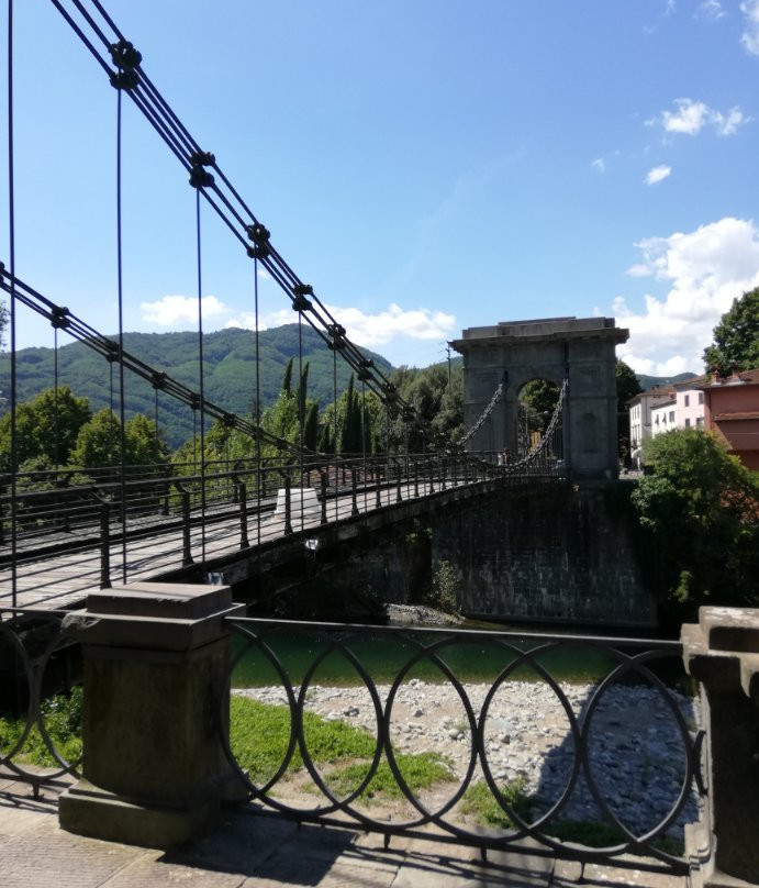 Ponte delle Catene景点图片