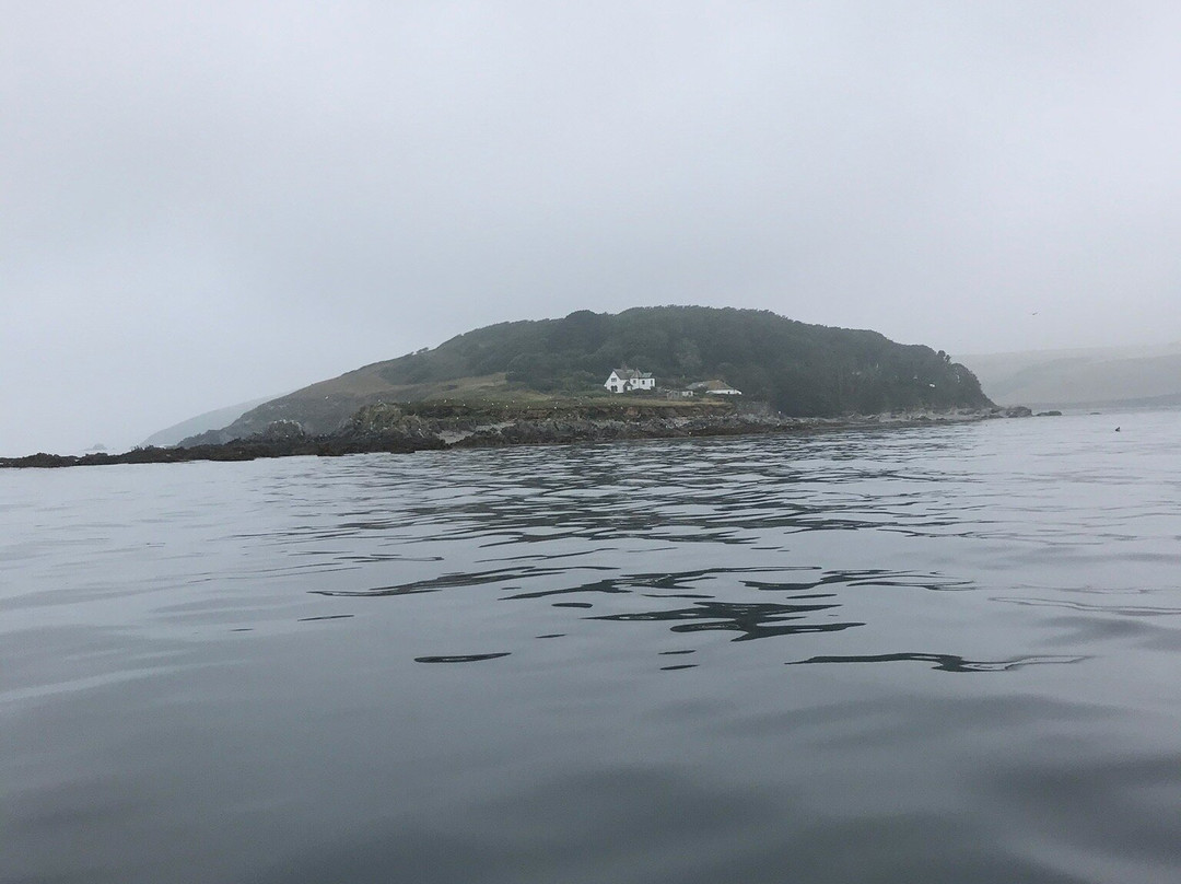Boatzer Glass Bottom Boat Trips-卢城必去景点