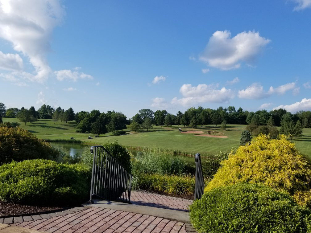 Spring Hollow Golf Club and Bar & Grille景点图片