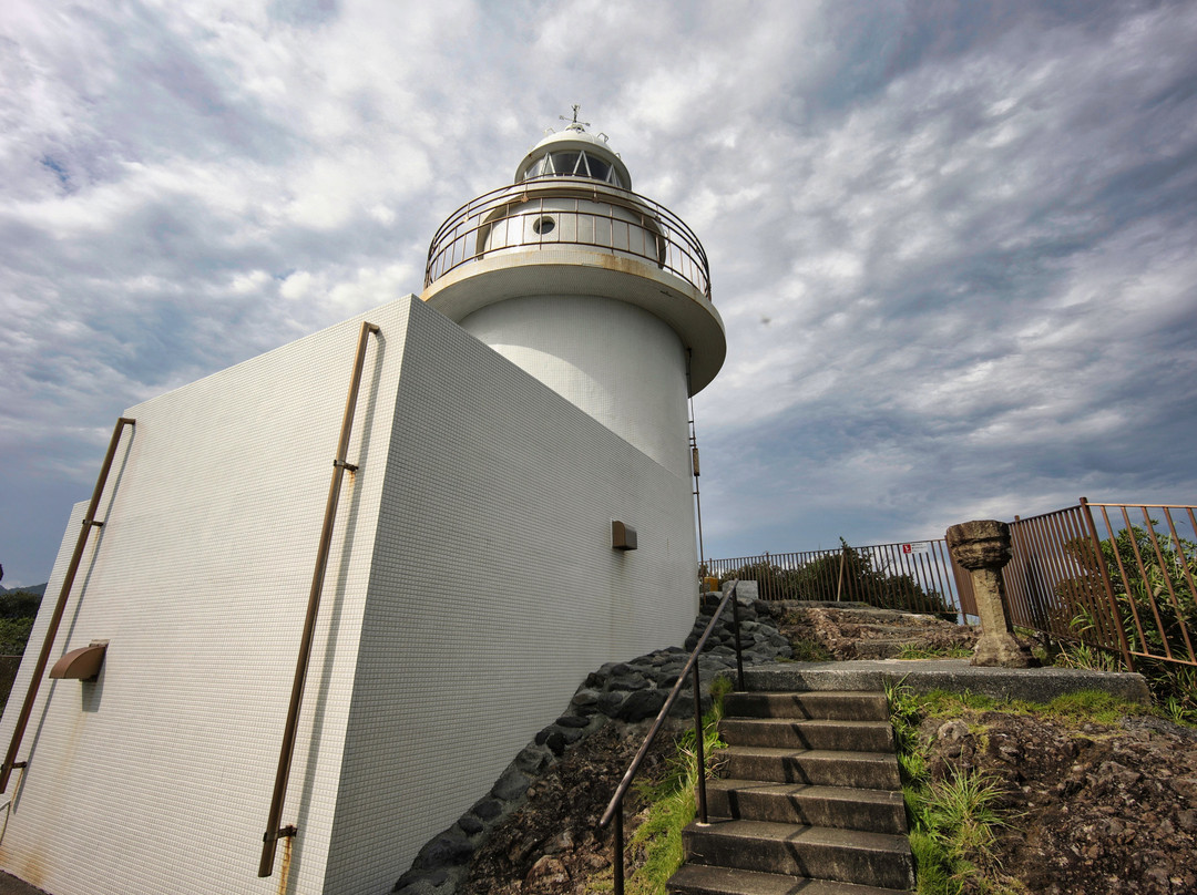 Irozaki Cape Lighthouse景点图片