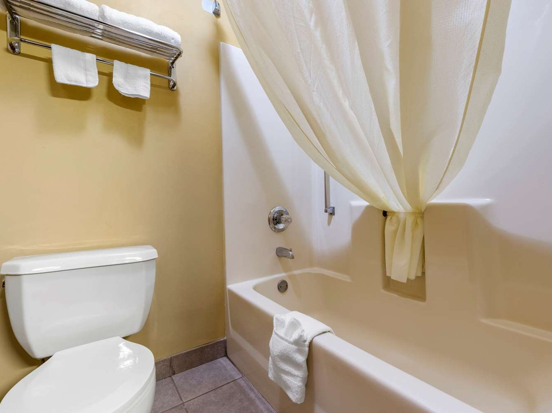 Econo Lodge Louisville Airport主图