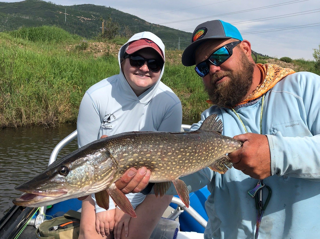 Yampa Valley Anglers-斯廷博特斯普林斯必去景点