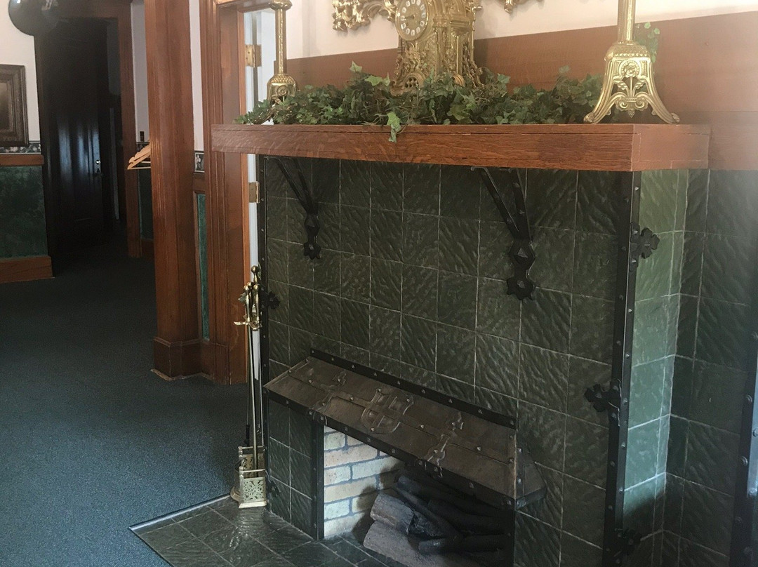 The Mansion at Elfindale Bed & Breakfast主图