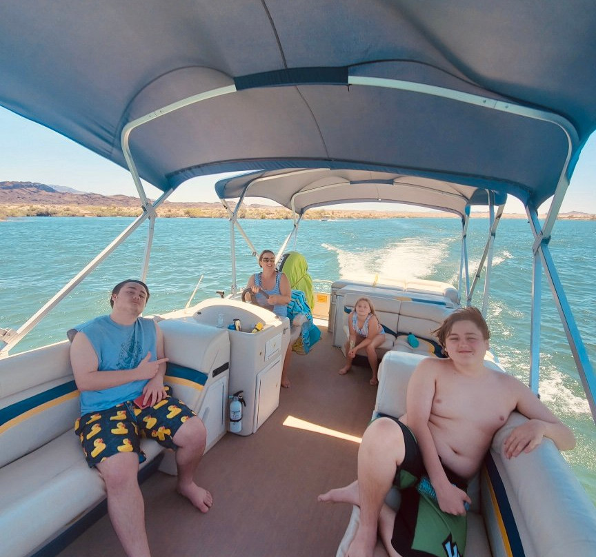 Havasu Adventure Company-哈瓦苏湖城必去景点