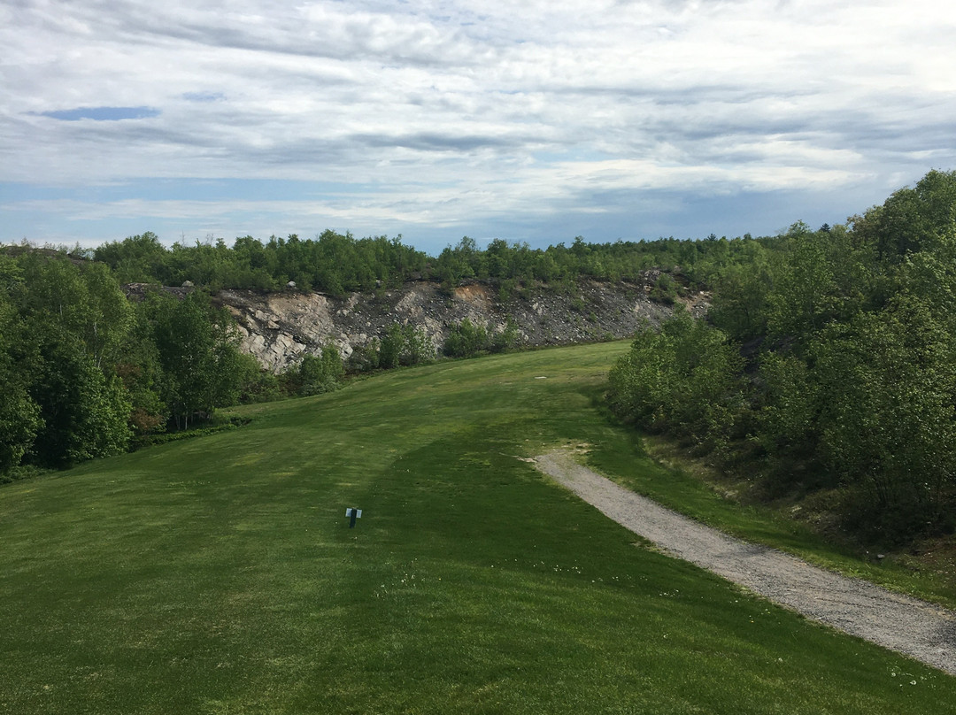 Stone Hill Golf Club-Sudbury必去景点