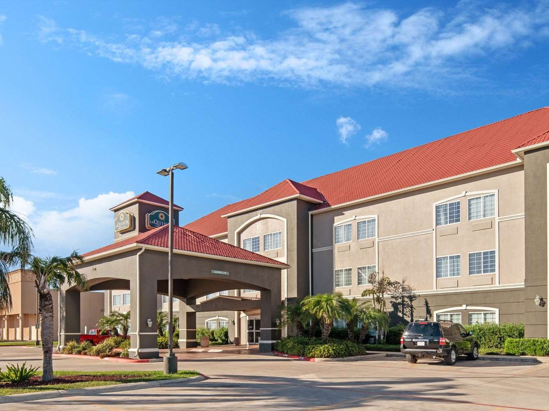 La Quinta Inn Suites By Wyndham Mercedes主图