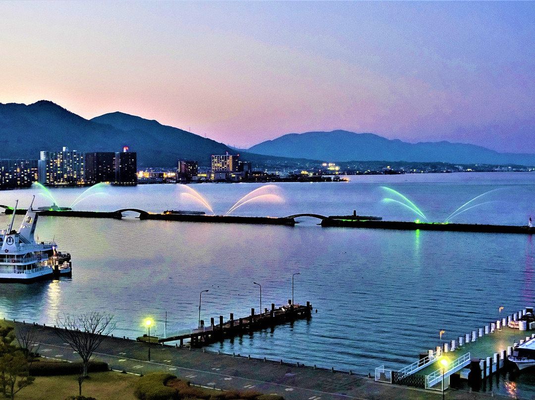 Biwakohana Fountain-大津市必去景点