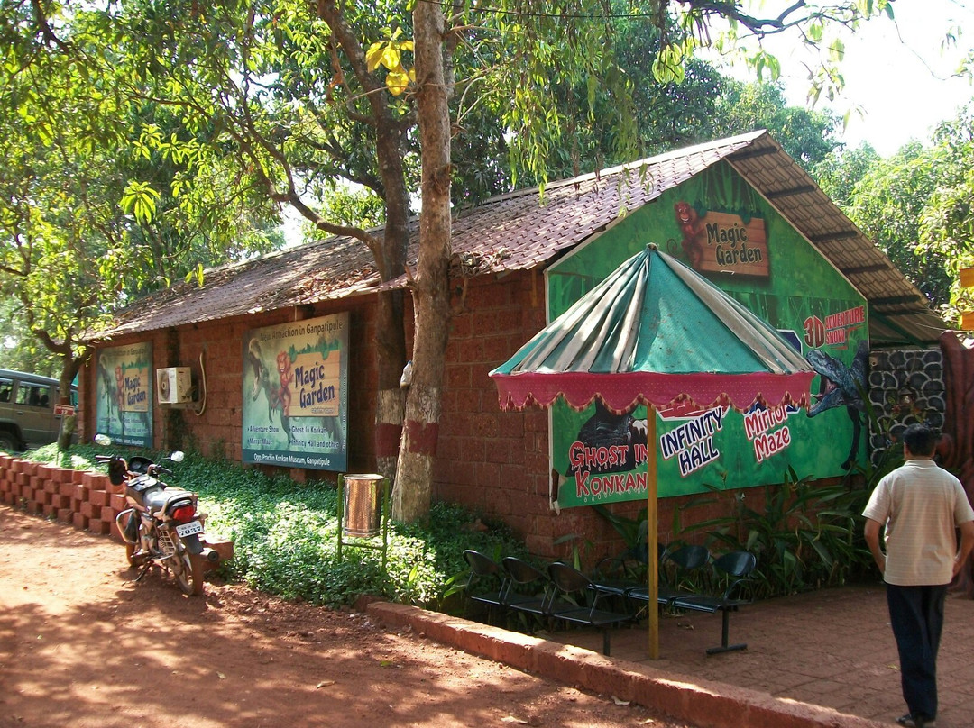 Prachin Konkan & Magic Garden景点图片