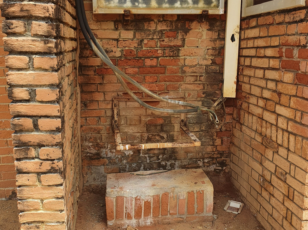 隆威利度假村酒店主图