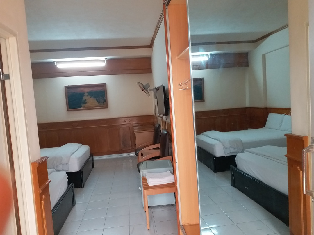 Phuong Hung Hotel主图
