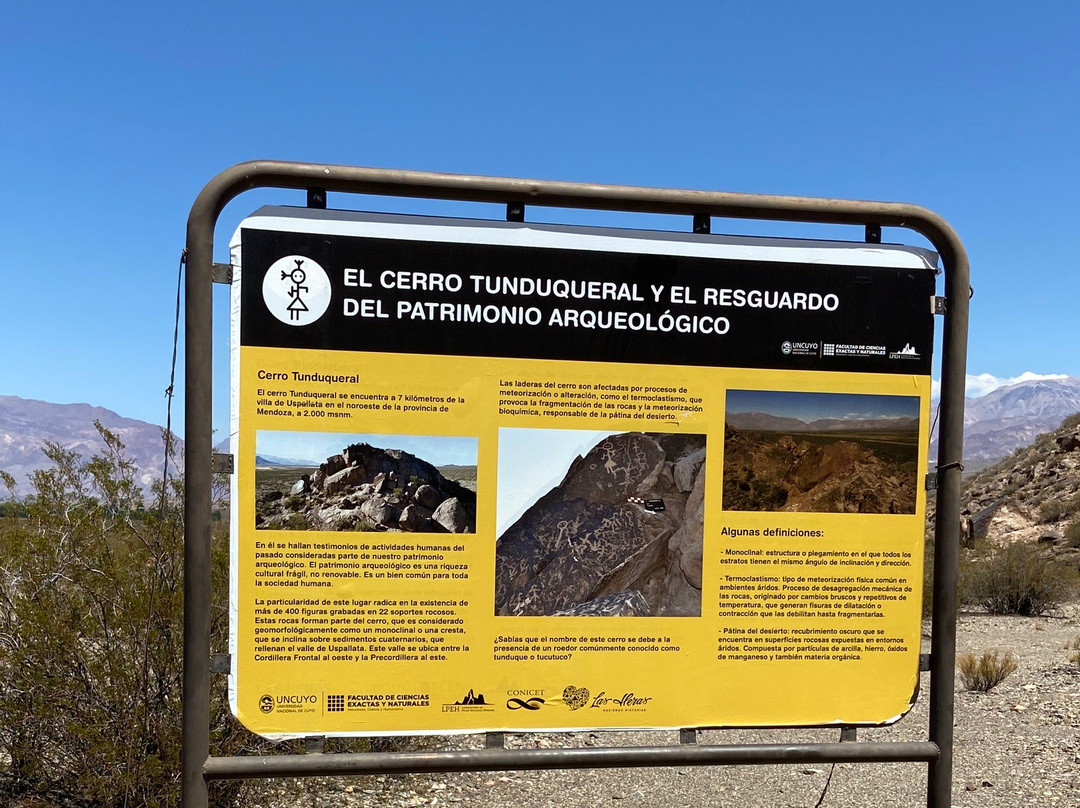 Cerro Tunduqueral-乌斯帕亚塔必去景点