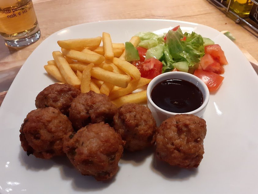 Aiko Restaurant