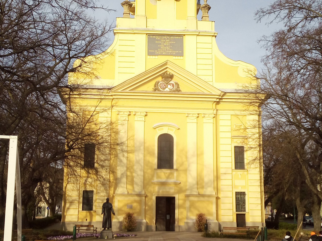 Nádi Boldogasszony Plébánia景点图片