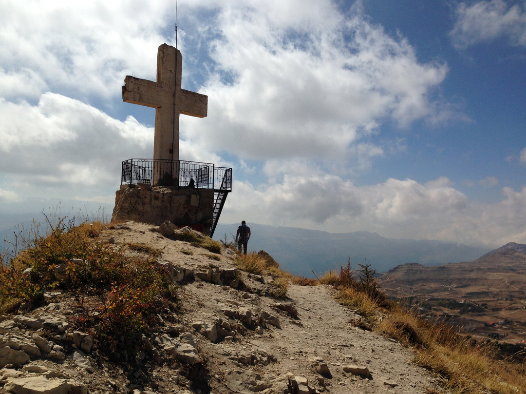 Hiking the Peaks of Laqlouq & Akoura with Green Steps-Aayoun El Aalaq Laqlouq必去景点