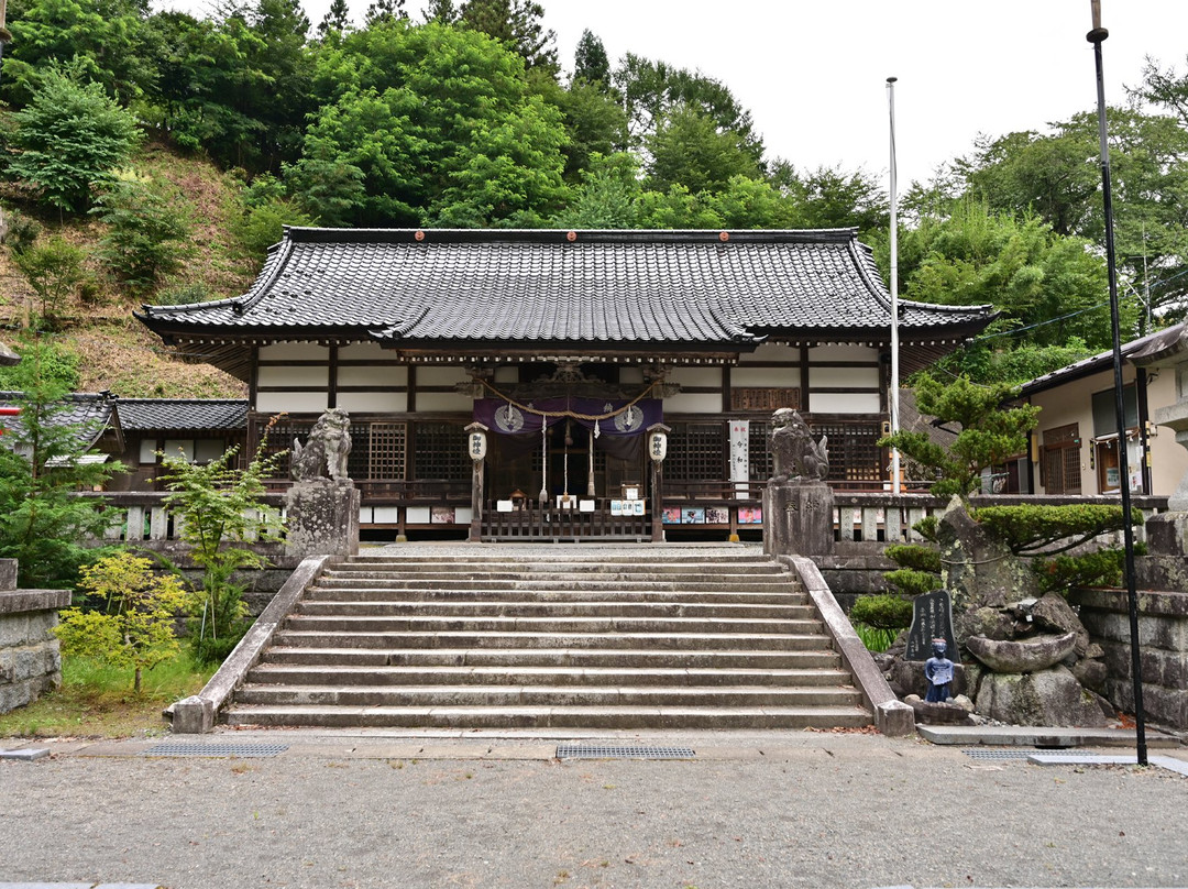 Nambu Shrine景点图片