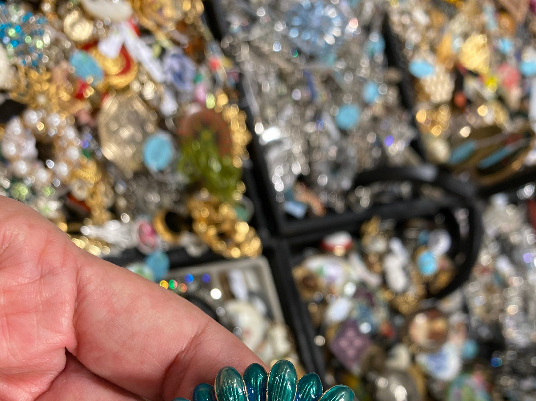 Hillsboro Antique Mall-庞帕诺比奇必去景点