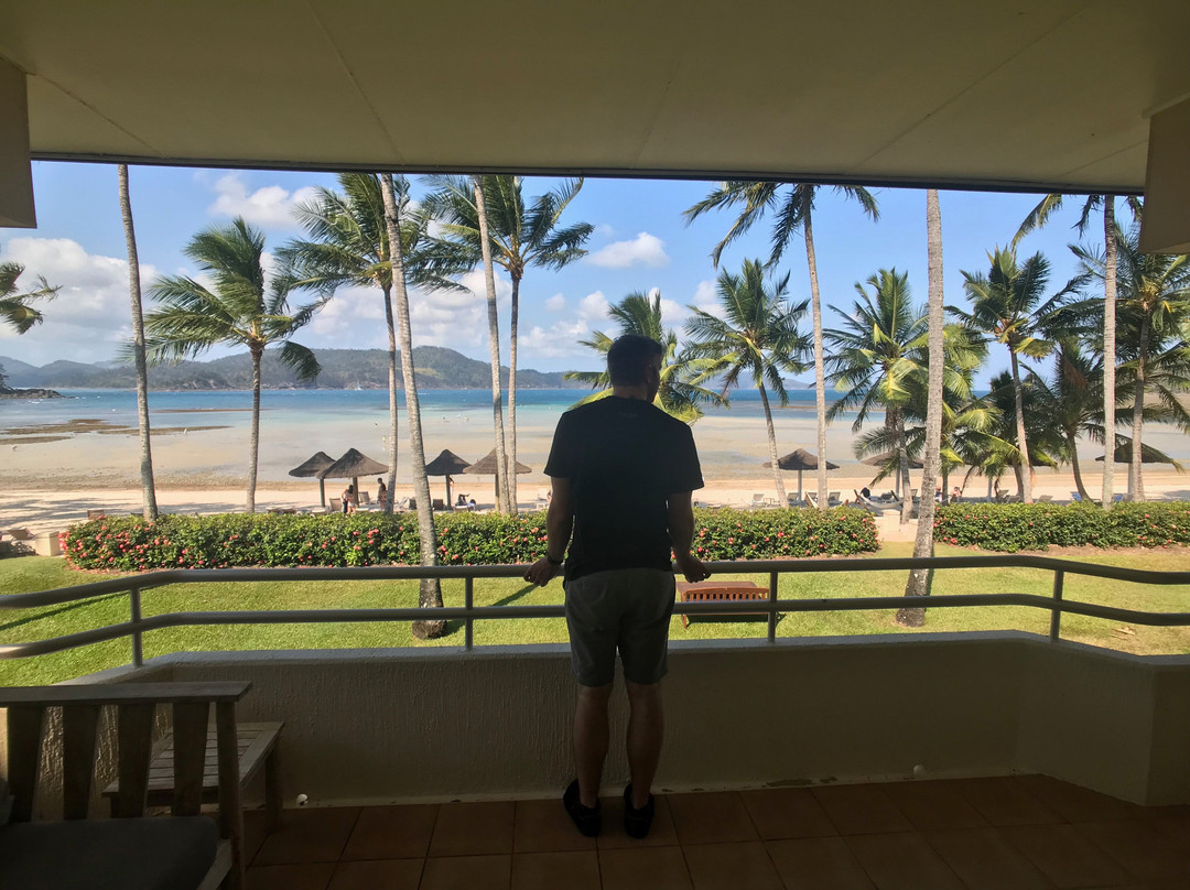 海滩俱乐部酒店主图