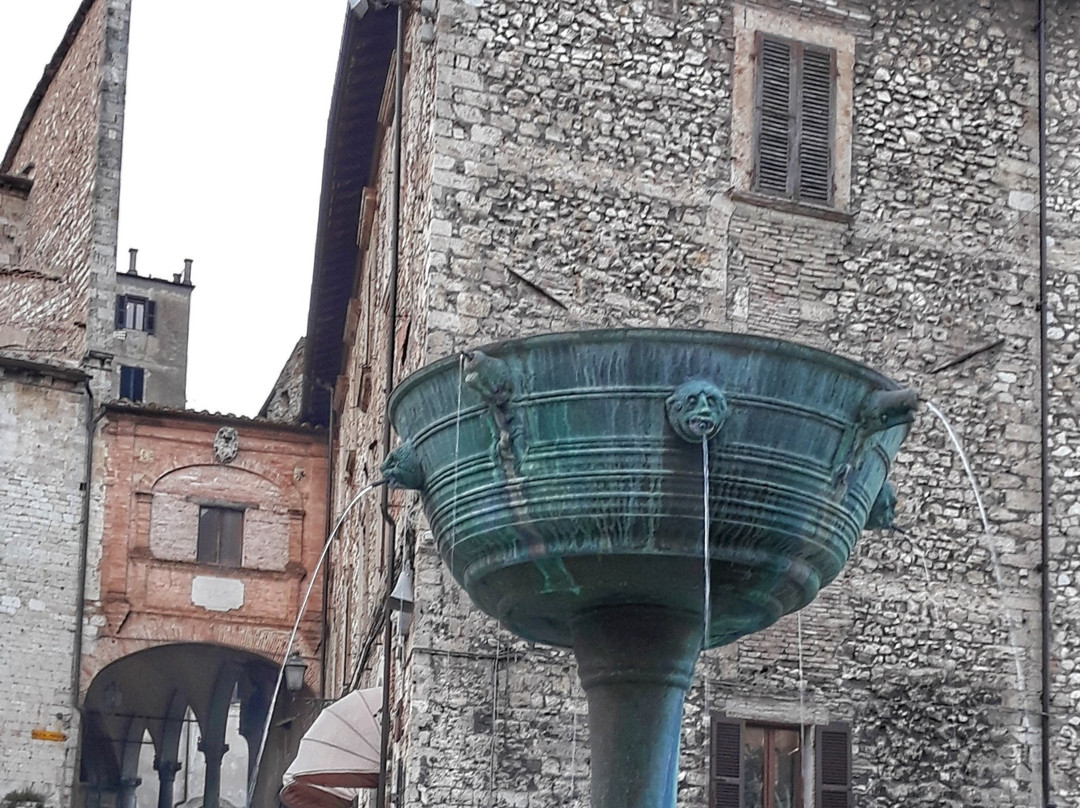 Piazza Garibaldi-Narni必去景点