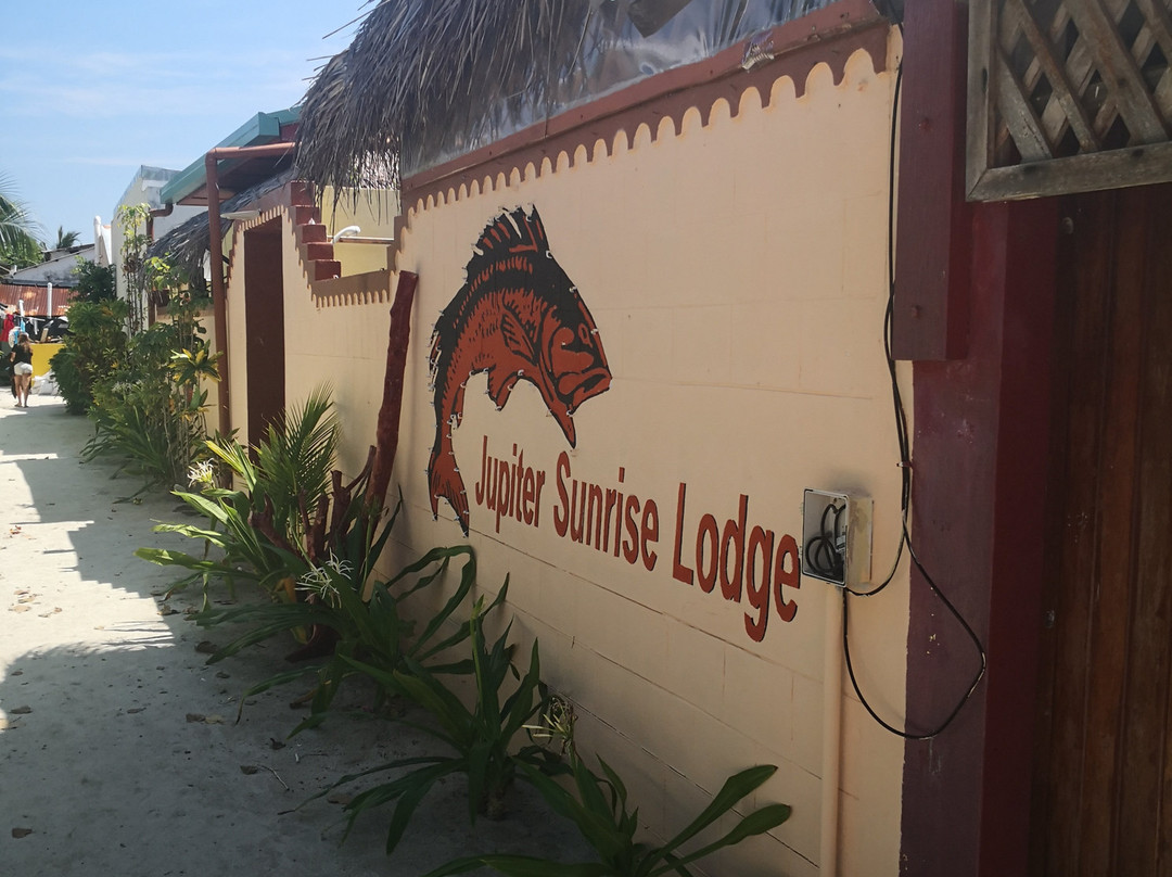 Jupiter Sunrise Lodge主图
