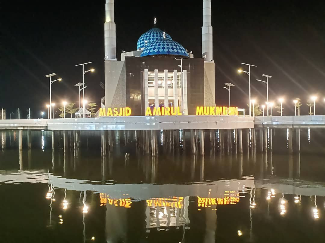 Mosque Amirul Mukminin-孟加锡必去景点
