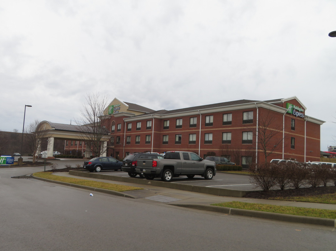 Holiday Inn Express & Suites Bridgeport - Clarksburg by IHG主图