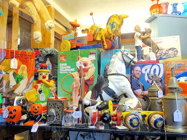 Clinton Antiques Center-Clinton必去景点