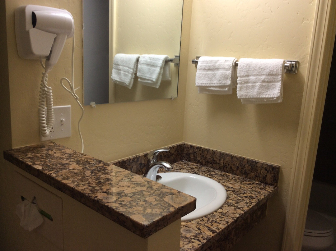 Copper Manor Motel主图