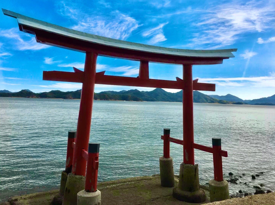 Inaridaimyojin Shrine景点图片