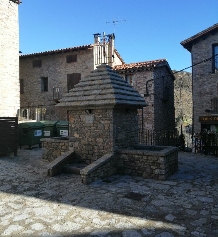 Santa Maria de Castellar de n'Hug景点图片