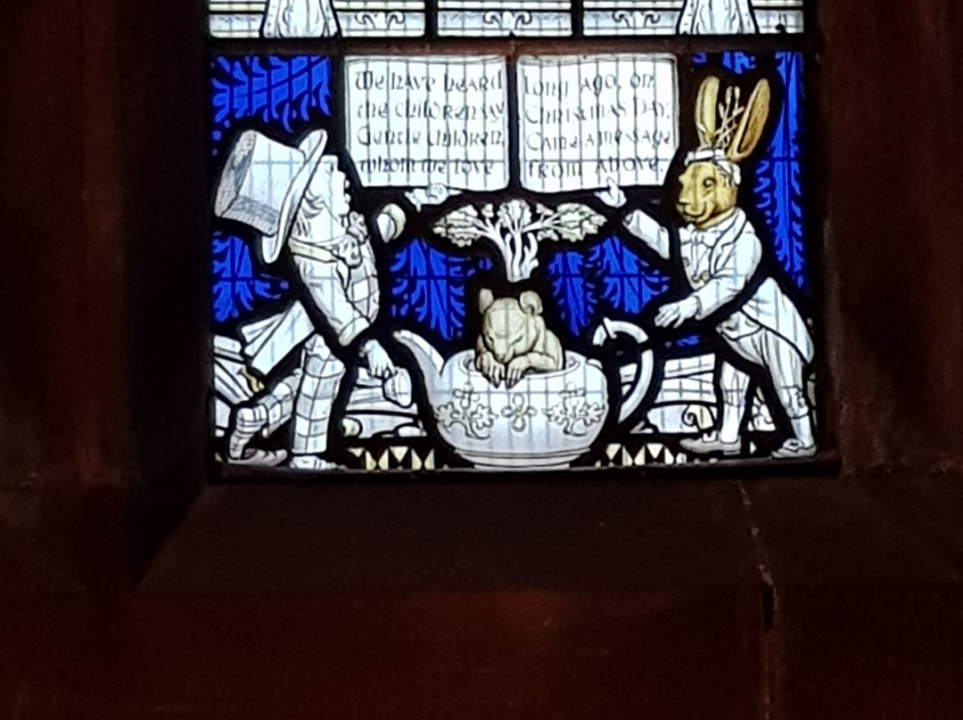 The All Saints Lewis Carroll Centre景点图片