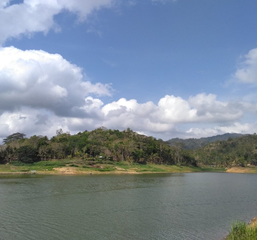 Waduk Sermo景点图片