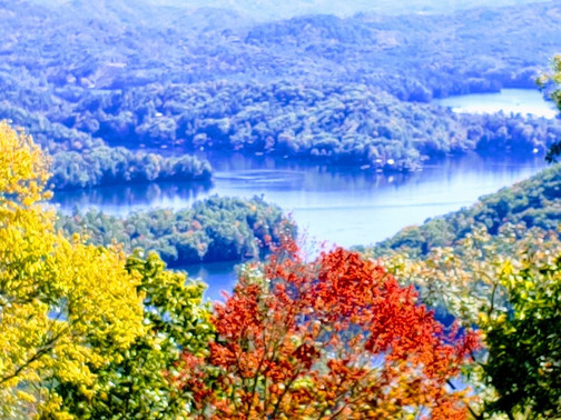 Santeetlah Lake-罗宾斯维尔必去景点