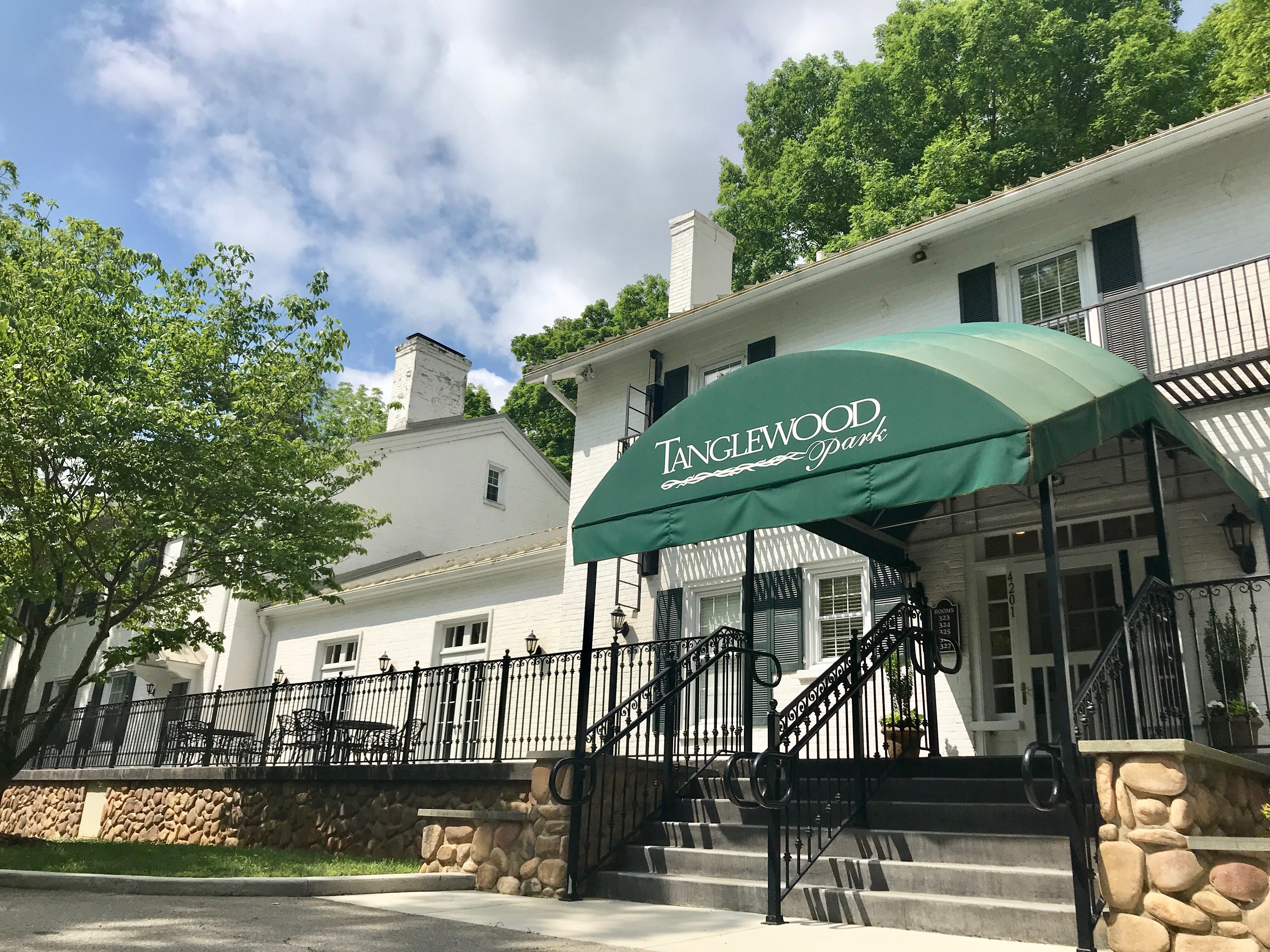 Tanglewood Manor House Bed and Breakfast-官方