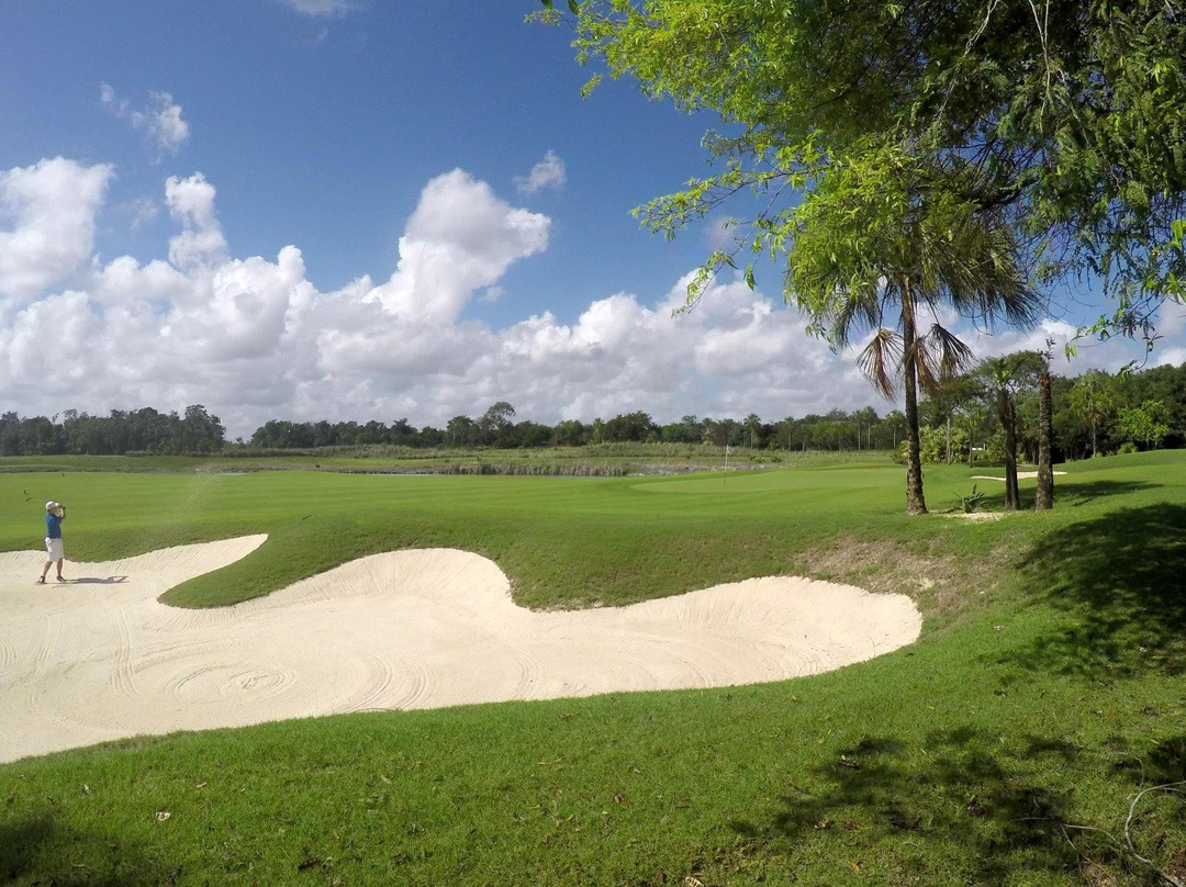 El Tinto Golf Course-坎昆必去景点