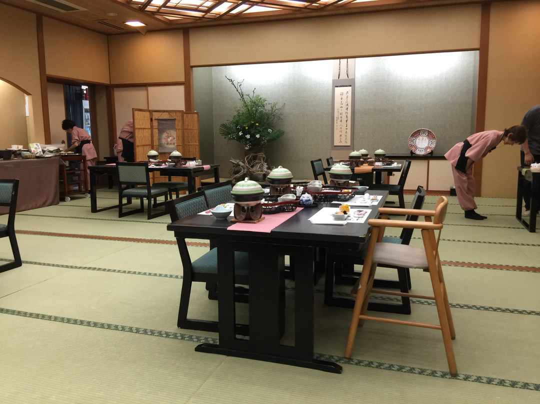 盐水苑觉乐酒店主图