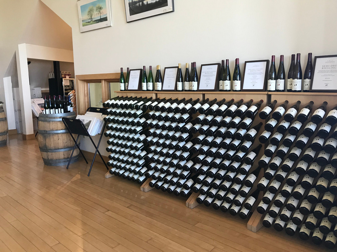 Lamoreaux Landing Wine Cellars景点图片