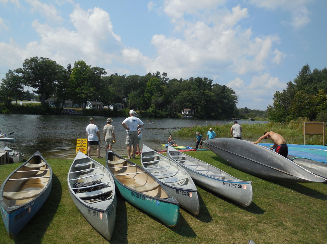 Oscoda Canoe Rental景点图片