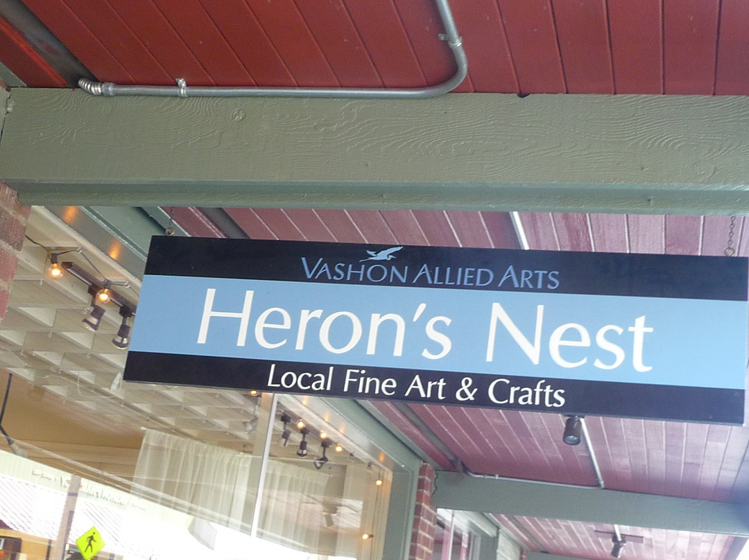 Heron's Nest Gallery景点图片