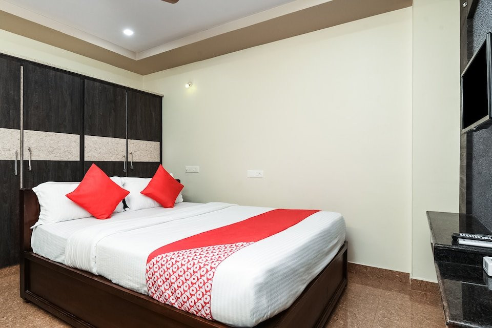 Bhimas Residency Hotels主图