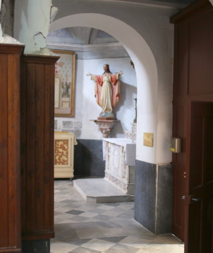Eglise Sainte Julie-Nonza必去景点