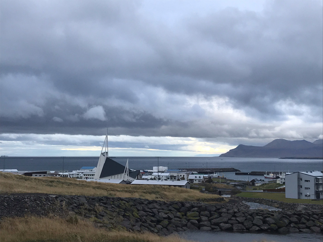 Bæjarfoss-Olafsvik必去景点