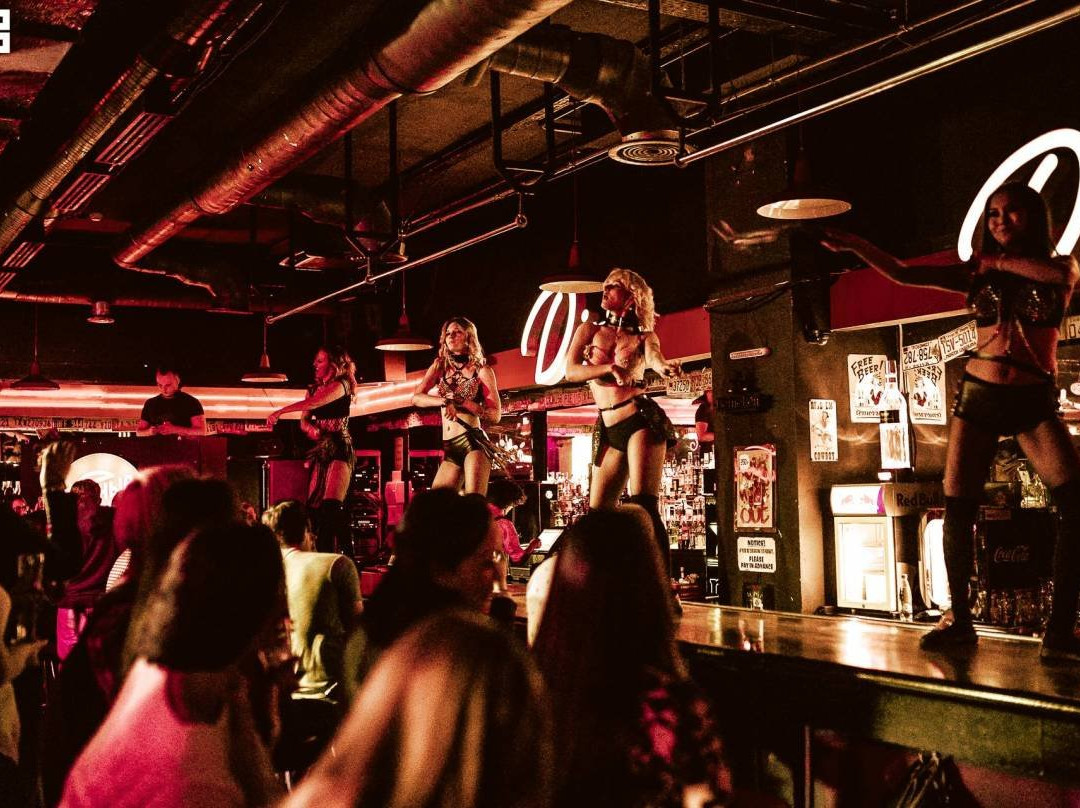 Dirty Dance Bar-叶卡捷琳堡必去景点
